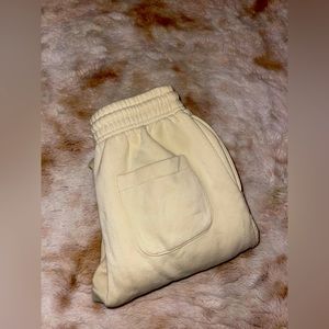 urban outfitters sweatpants